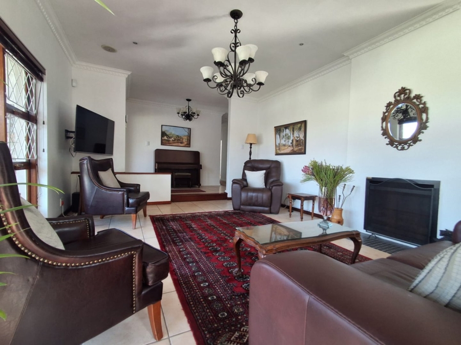 3 Bedroom Property for Sale in Mangold Park Eastern Cape